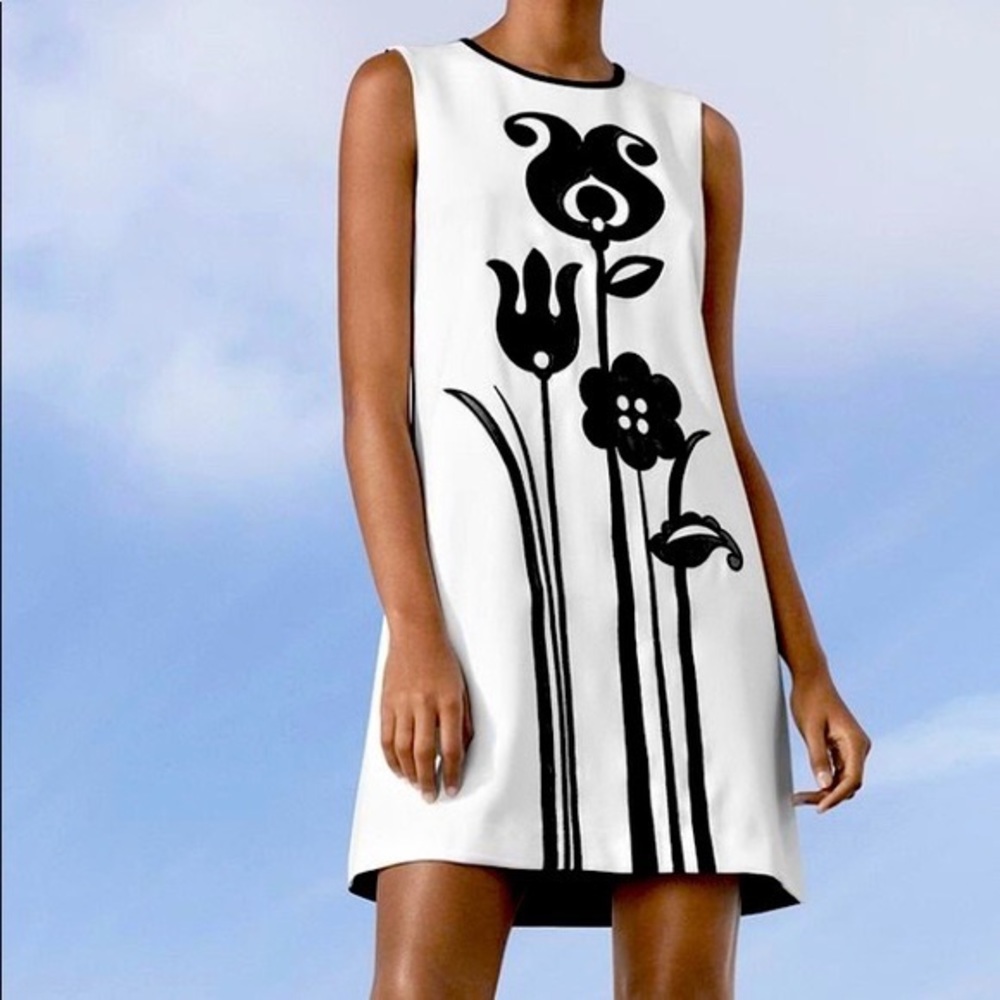 Victoria Beckham For Target Black and White Mod Shift Tulip Appliqué Dress